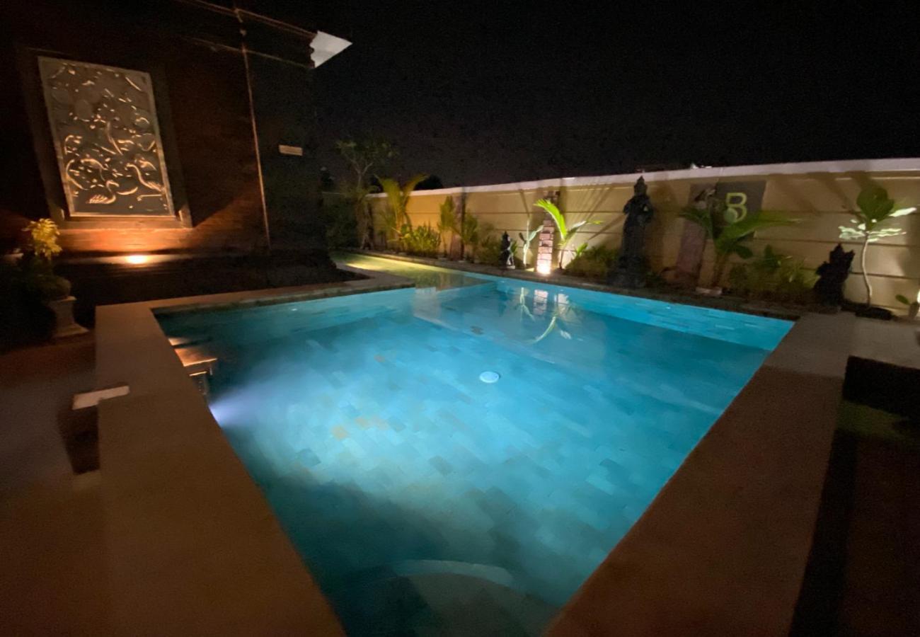 Batukaru Garden 5 Bali Sevilla Residence チャングー エクステリア 写真